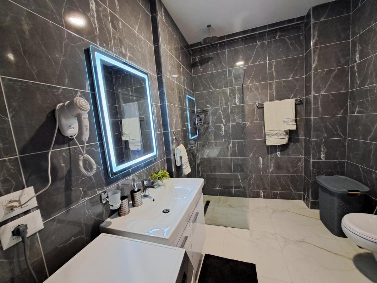 Mamani Apartments Saranda Exterior foto